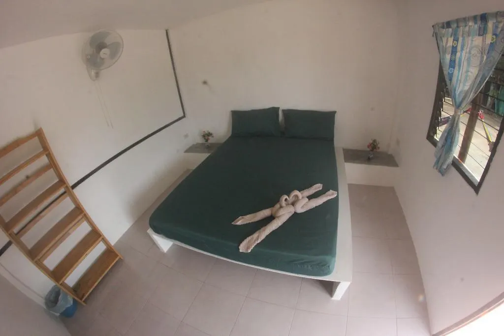 Sakai Bungalows Koh Lanta Guest house