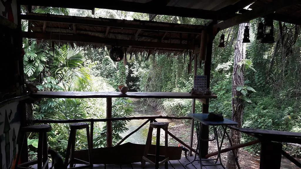 Sakai Bungalows Koh Lanta Thailand